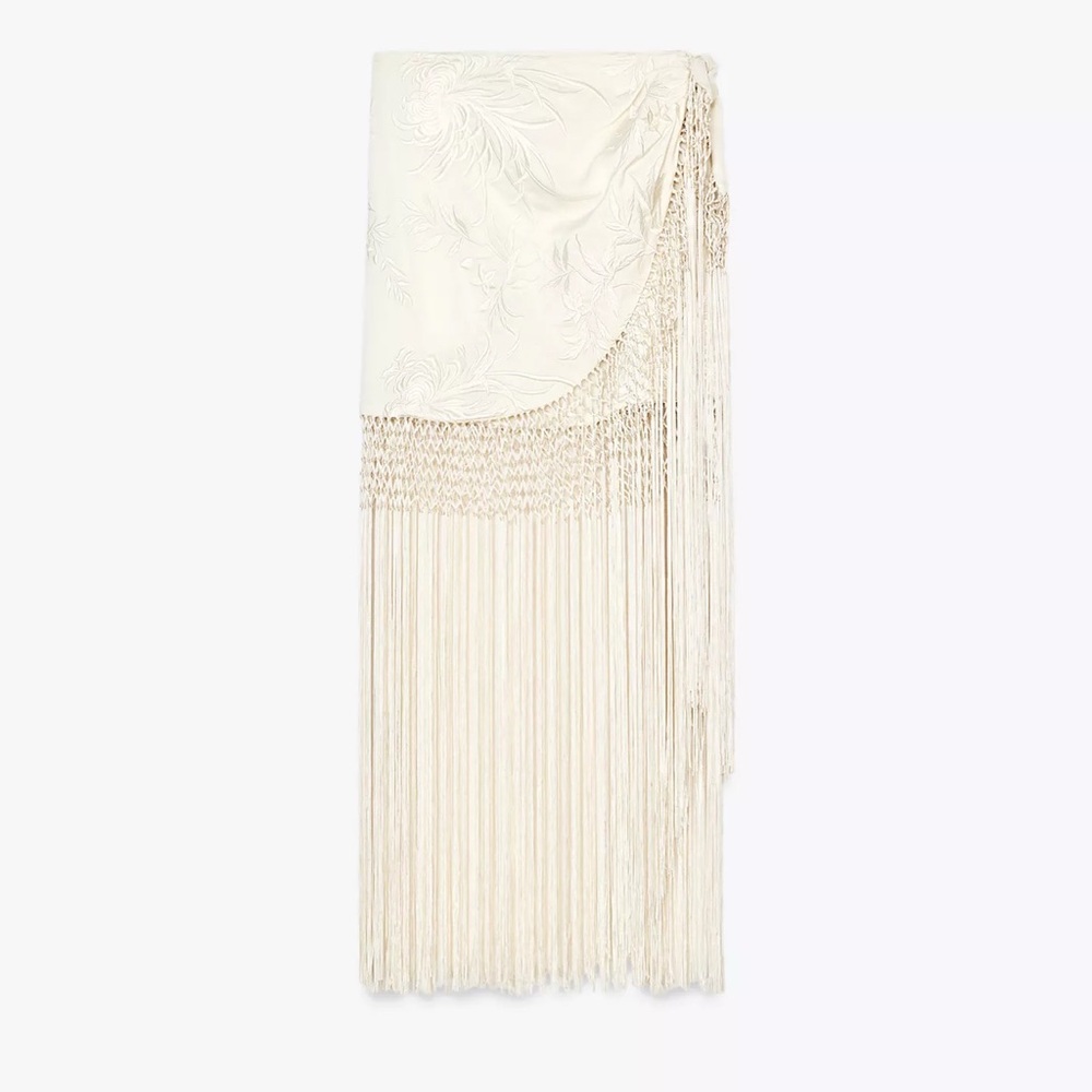 NWT ZARA EMBROIDERED FRINGE SKIRT